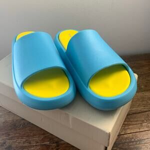 J/Slides SQUISH Turquoise/Yellow EVA size 10‎